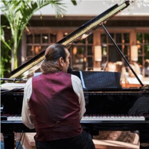 The Grosvenor Pulford Hotel And Spa Palm Court Pianist