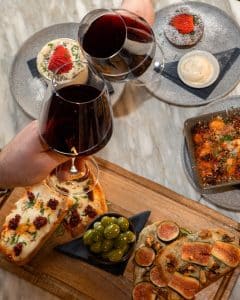 Veeno Chester Valentines Day Three Courses Including Bottle of Wine