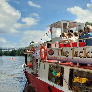 chesterboat city cruises experiences chester river dee chester family friendly