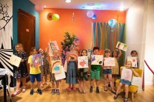 pictura studios canvas painting arty party