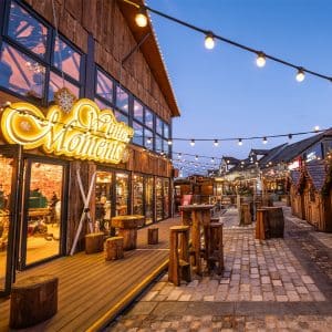 Cheshire oaks Christmas Alpine Lodge