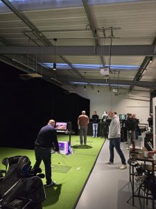 Ultimate Indoor Golf Indoor Simulator Golf Bays